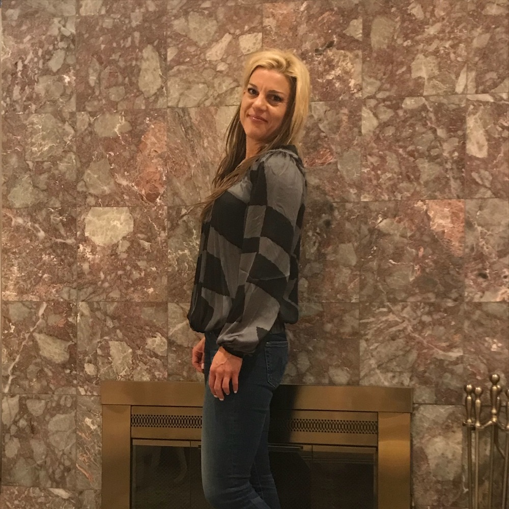 The best for me ! 🎉2 hours party sale 🎉 - Picture 6 of 8